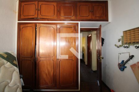 Casa à venda com 300m², 2 quartos e 2 vagasQuarto 2