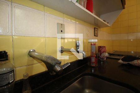 Casa à venda com 300m², 2 quartos e 2 vagasCozinha