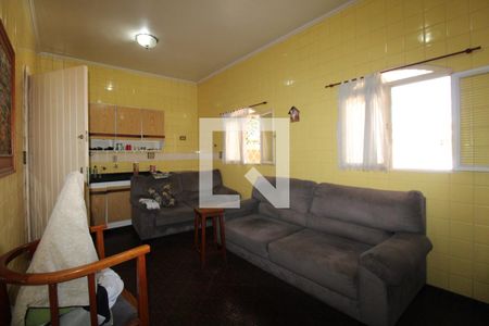 Casa à venda com 300m², 2 quartos e 2 vagasCozinha