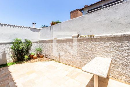 Apartamento à venda com 670m², 6 quartos e 6 vagas Apartamento à venda com 670m², 6 quartos e 6 vagasQuintal