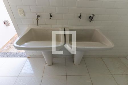 Apartamento à venda com 670m², 6 quartos e 6 vagas Apartamento à venda com 670m², 6 quartos e 6 vagasÁrea de Serviço