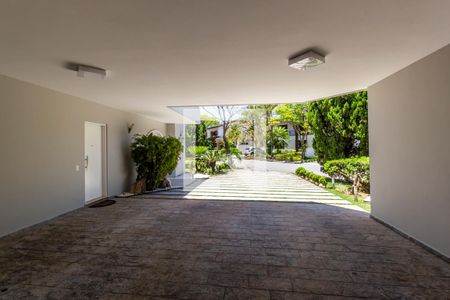 Apartamento à venda com 670m², 6 quartos e 6 vagas Apartamento à venda com 670m², 6 quartos e 6 vagasGaragem