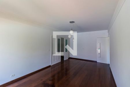 Apartamento à venda com 670m², 6 quartos e 6 vagas Apartamento à venda com 670m², 6 quartos e 6 vagasSala de Jantar