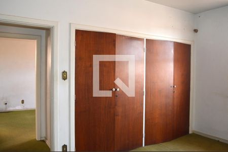 Casa à venda com 220m², 3 quartos e 3 vagasQuarto 2