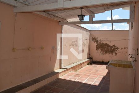 Casa à venda com 220m², 3 quartos e 3 vagasÁrea serviço