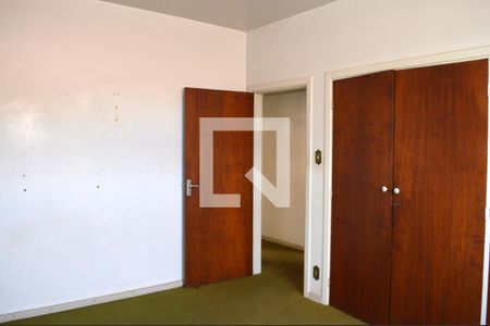 Casa à venda com 220m², 3 quartos e 3 vagasQuarto 3