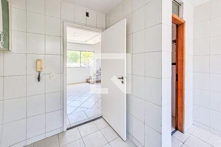 Apartamento à venda com 156m², 3 quartos e 2 vagasCozinha