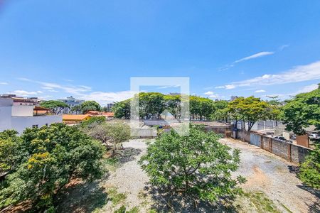 Apartamento à venda com 156m², 3 quartos e 2 vagasVista