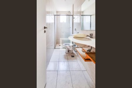 Apartamento à venda com 156m², 3 quartos e 2 vagasBanheiro Social