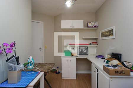 Apartamento à venda com 107m², 2 quartos e 1 vagaQuarto de Serviço