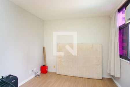 Suíte de apartamento à venda com 2 quartos, 107m² em Barra da Tijuca, Rio de Janeiro