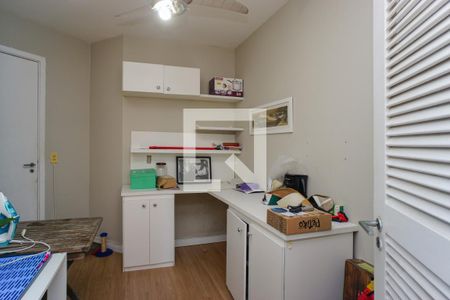 Apartamento à venda com 107m², 2 quartos e 1 vagaQuarto de Serviço