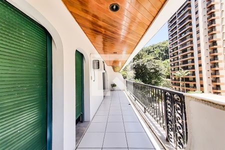 Apartamento para alugar com 179m², 4 quartos e 2 vagasVaranda da Sala