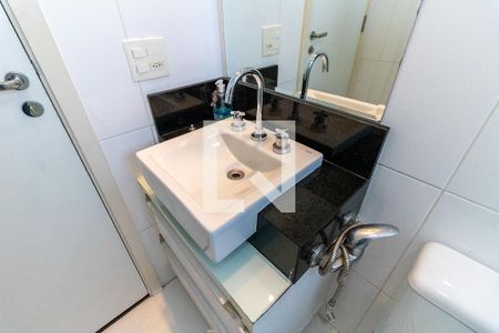 Apartamento para alugar com 63m², 2 quartos e 2 vagasBanheiro da Suíte 