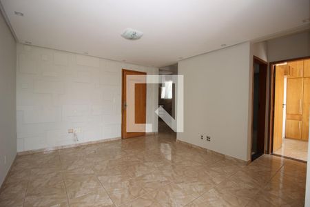 Sala de apartamento para alugar com 2 quartos, 90m² em Ceilândia, Brasília