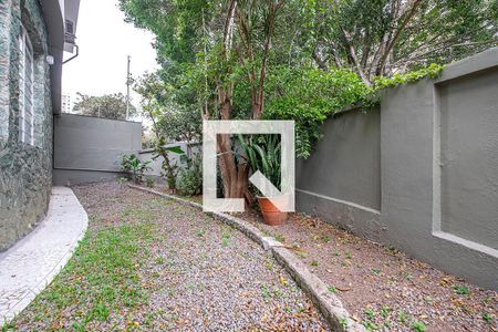 Casa à venda com 280m², 3 quartos e 2 vagasQuintal