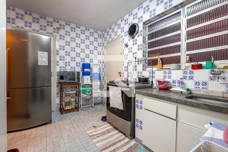 Casa à venda com 280m², 3 quartos e 2 vagasCozinha