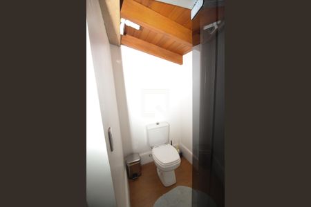 Casa à venda com 900m², 6 quartos e 5 vagas Casa à venda com 900m², 6 quartos e 5 vagasBanheiro do Quarto 2 - Suíte