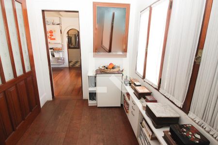 Casa à venda com 900m², 6 quartos e 5 vagas Casa à venda com 900m², 6 quartos e 5 vagasBanheiro da Suíte master