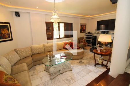 Casa à venda com 900m², 6 quartos e 5 vagas Casa à venda com 900m², 6 quartos e 5 vagasSala 2