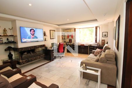 Sala 1 de casa à venda com 6 quartos, 900m² em Ipanema, Porto Alegre