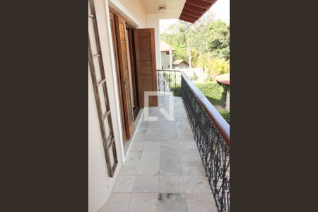 Casa à venda com 900m², 6 quartos e 5 vagas Casa à venda com 900m², 6 quartos e 5 vagasSacada da Suíte master