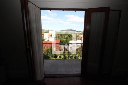 Casa à venda com 900m², 6 quartos e 5 vagas Casa à venda com 900m², 6 quartos e 5 vagasVista da Suíte master