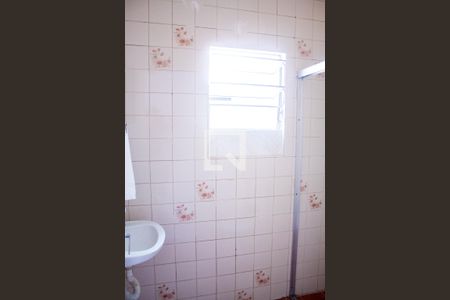 Banheiro de apartamento para alugar com 1 quarto, 60m² em Vila Gustavo, São Paulo