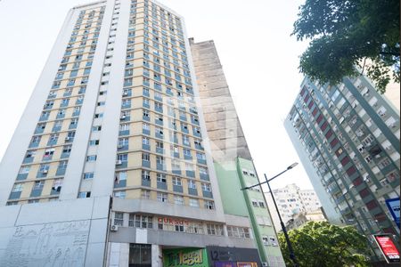 Casa para alugar com 28m², 1 quarto e sem vaga Casa para alugar com 28m², 1 quarto e sem vagaFachada do Prédio