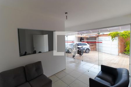 Casa à venda com 350m², 5 quartos e 8 vagasSala da Casa 02