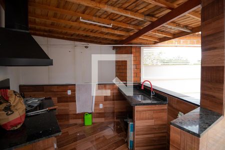 Casa à venda com 350m², 5 quartos e 8 vagasChurrasqueira da Casa 02