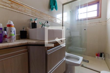 Casa à venda com 350m², 5 quartos e 8 vagasBanheiro 01