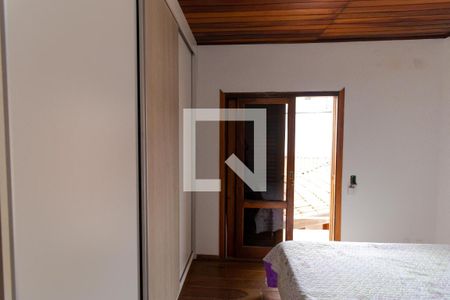 Casa à venda com 350m², 5 quartos e 8 vagasQuarto 02