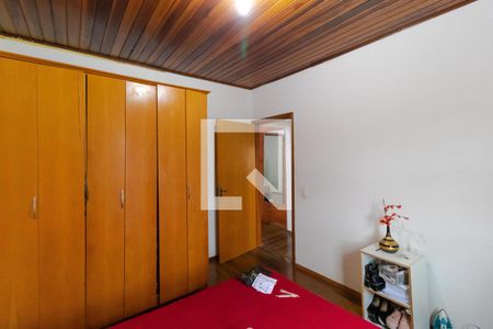 Casa à venda com 350m², 5 quartos e 8 vagasQuarto 01