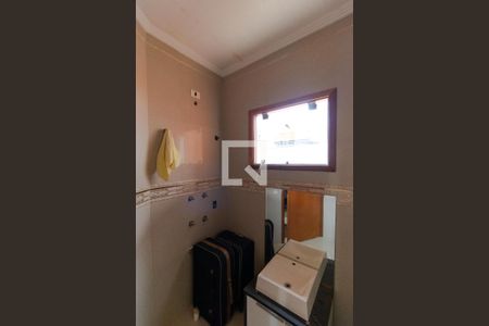 Casa à venda com 350m², 5 quartos e 8 vagasBanheiro da Suíte