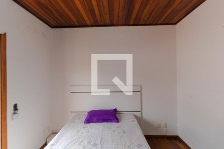 Casa à venda com 350m², 5 quartos e 8 vagasQuarto 02