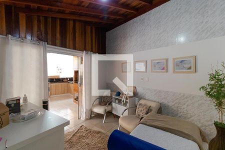 Casa à venda com 350m², 5 quartos e 8 vagasSala de  apoio da Churrasqueira