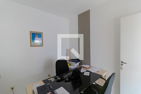 Casa à venda com 350m², 5 quartos e 8 vagasEscritório da Casa 02