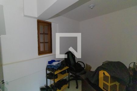 Casa à venda com 350m², 5 quartos e 8 vagasQuarto da Casa 02