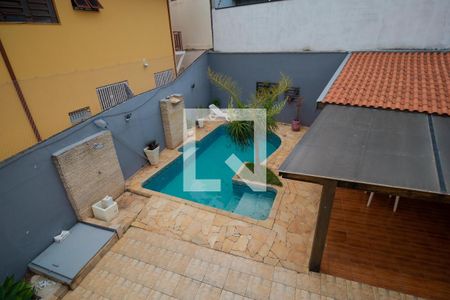 Casa à venda com 350m², 5 quartos e 8 vagasPiscina
