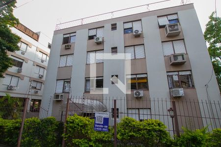 Apartamento à venda com 4502m², 5 quartos e 2 vagas Apartamento à venda com 4502m², 5 quartos e 2 vagasFachada