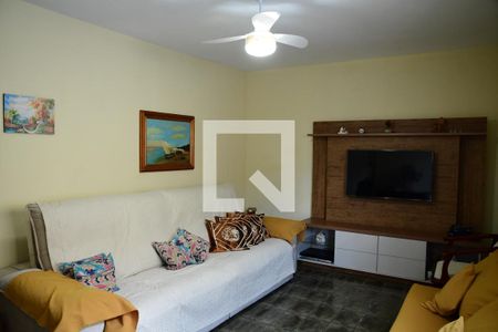 Sala de casa para alugar com 4 quartos, 207m² em Jardim Rosalina, Cotia