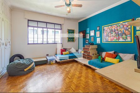 Apartamento à venda com 228m², 4 quartos e 1 vaga Apartamento à venda com 228m², 4 quartos e 1 vagaQuarto 2