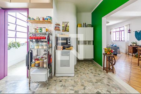 Apartamento à venda com 228m², 4 quartos e 1 vaga Apartamento à venda com 228m², 4 quartos e 1 vagaCozinha