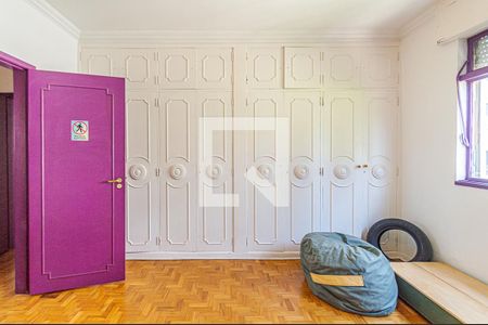 Apartamento à venda com 228m², 4 quartos e 1 vaga Apartamento à venda com 228m², 4 quartos e 1 vagaQuarto 2