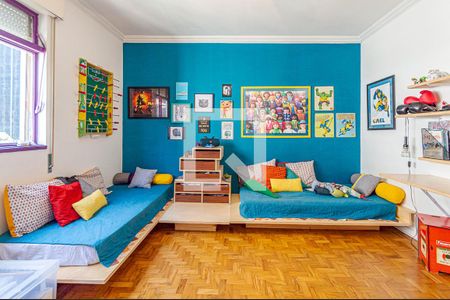 Apartamento à venda com 228m², 4 quartos e 1 vaga Apartamento à venda com 228m², 4 quartos e 1 vagaQuarto 2