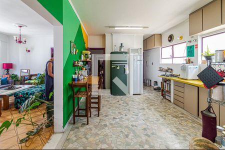 Apartamento à venda com 228m², 4 quartos e 1 vaga Apartamento à venda com 228m², 4 quartos e 1 vagaCozinha