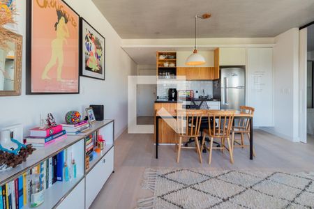 Sala de apartamento para alugar com 1 quarto, 54m² em Vila Madalena, São Paulo