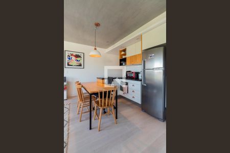 Apartamento para alugar com 54m², 1 quarto e 1 vaga Apartamento para alugar com 54m², 1 quarto e 1 vagaCozinha - geladeira