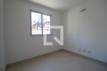 Quarto 1 de apartamento para alugar com 2 quartos, 64m² em Freguesia (jacarepaguá), Rio de Janeiro